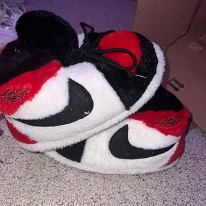 Jordan slippers